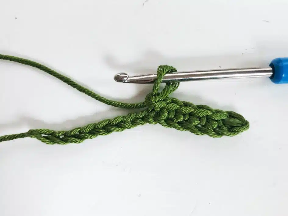 Häkelanleitung | Geschenkanhänger häkeln | Kreativblog myneedleworks