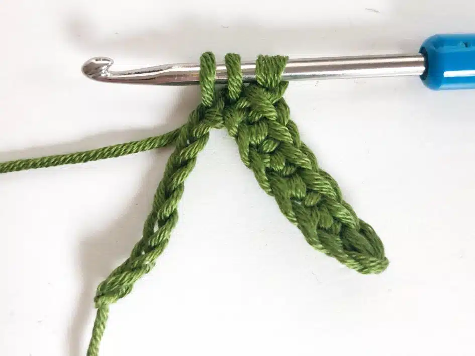 Häkelanleitung | Geschenkanhänger häkeln | Kreativblog myneedleworks