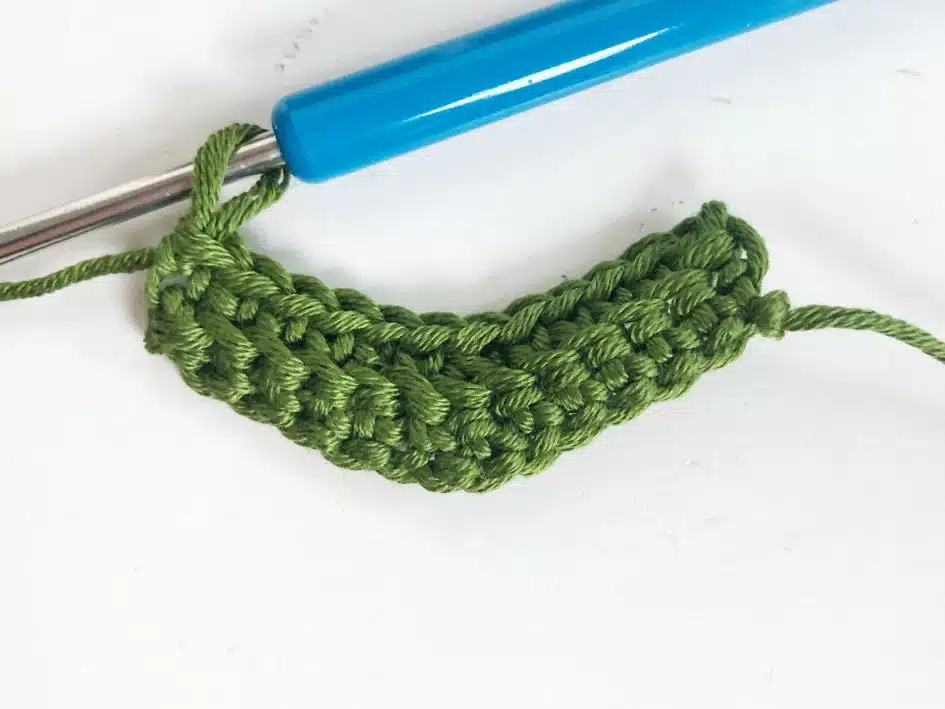 Häkelanleitung | Geschenkanhänger häkeln | Kreativblog myneedleworks