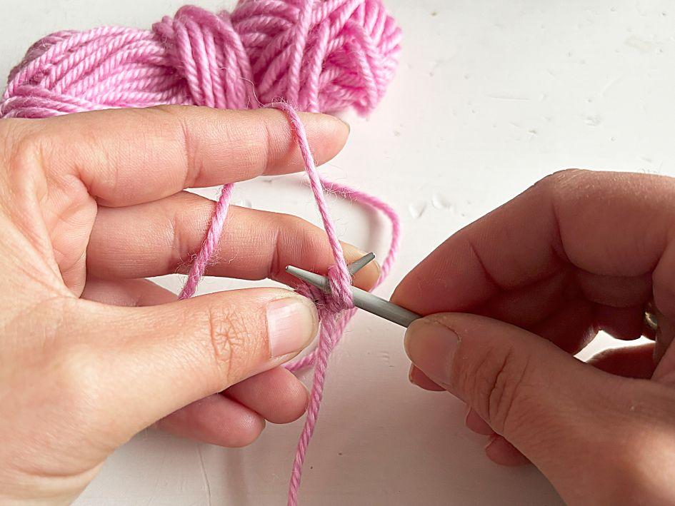 Stricken lernen: rechte und linke Maschen stricken | Kreativblog myneedleworks