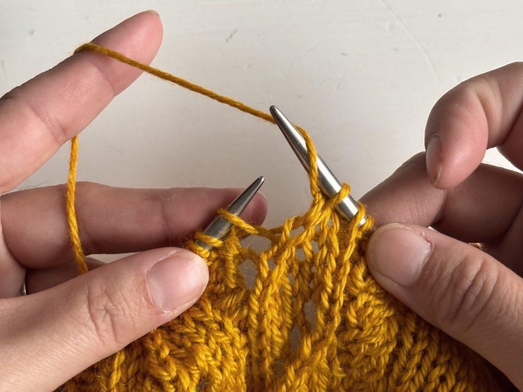 Lochmuster stricken | Lochmuster, Ajourmuster, Lacemuster | Kreativblog myneedleworks