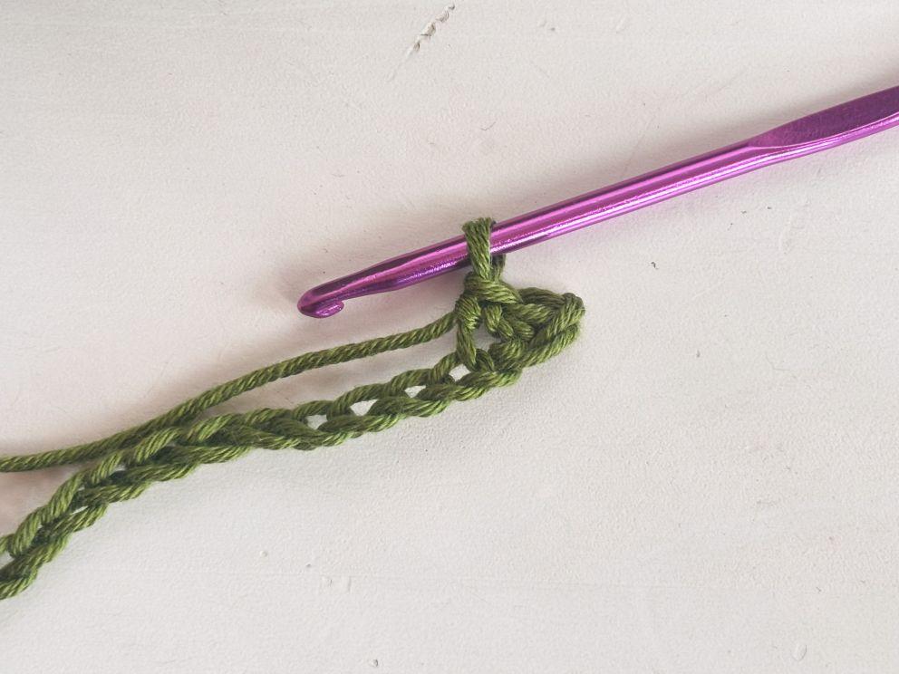 Tulpen häkeln | kostenfreie Häkelanleitung | Kreativblog myneedleworks