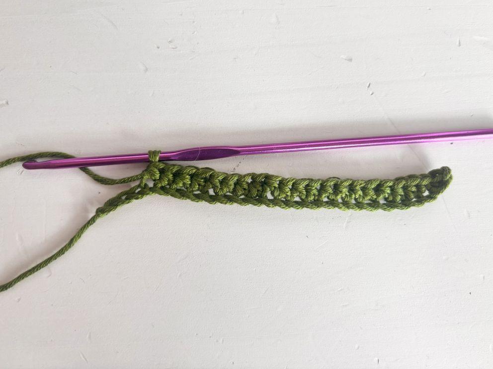 Tulpen häkeln | kostenfreie Häkelanleitung | Kreativblog myneedleworks