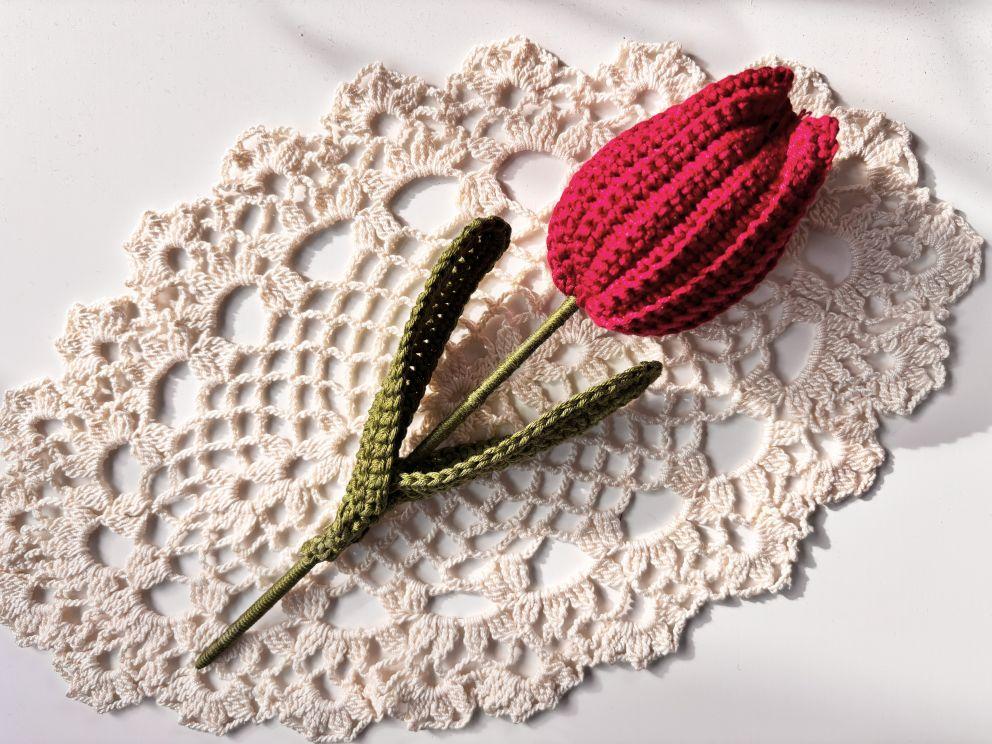 Tulpen häkeln | kostenfreie Häkelanleitung | Kreativblog myneedleworks