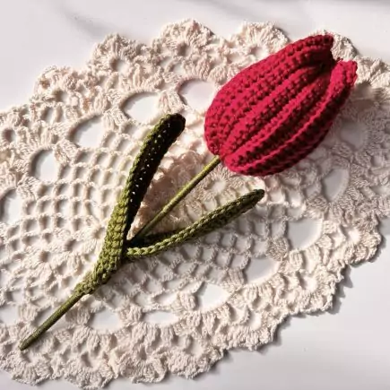 Tulpen häkeln | kostenfreie Häkelanleitung | Kreativblog myneedleworks